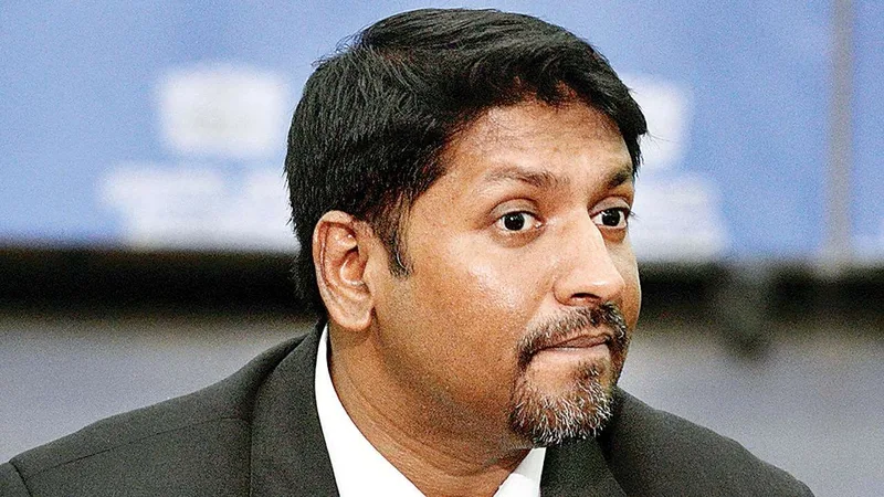 රුවන්ගේ නායකත්වය යටතේ එජාපයේ තනතුරු බෙදෙන හැටි