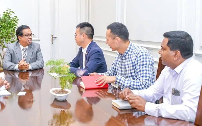 කොළඹ වාණිජ නගර සංවර්ධන ව්යාපෘතියේ ප්රගතිය පිළිබඳ සාකච්ඡාවක්