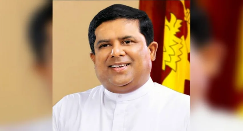රනිල් ප්රමුඛ සන්ධානය ගොඩනැගීමේ වගකීම රවී සහ වජිර මත පවරයි