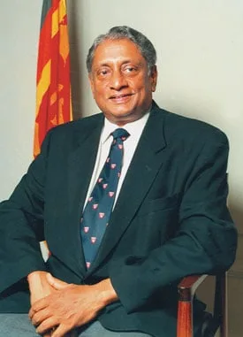 ලොව ජය ගැනීමට අවශ්ය වන්නේ සූත්තර පුංචෝය