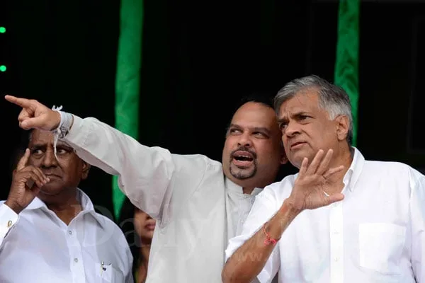 රනිල්ගේ දේශපාලන පන්නරය ගැන නවීන් කිව්ව කතාව