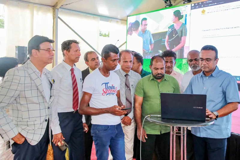 අවිධිමත් අංශයේ ශ්රමිකයින්ට ගරුත්වය සහ සාරවත්භාවය ලබාදීම සඳහා ගරු සරු වෙබ් අඩවිය ජනගත කෙරේ