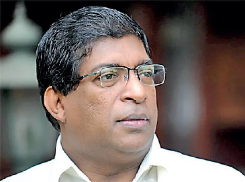 පාර්ලිමේන්තුවේ 225න් 200ක් ම ජනපති එක්කයි -රවී-