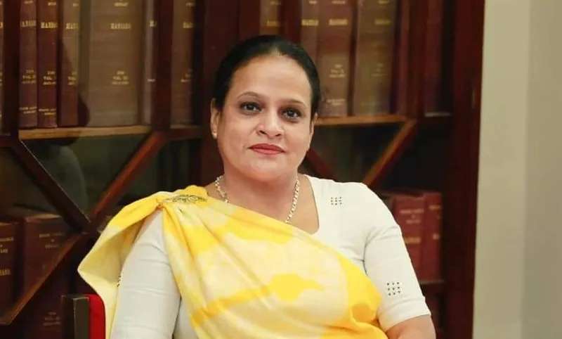 චීන කාබනික පොහොරවලට මෙච්චර උනන්දු කොමිස්වලට ආදරේ නිසයි
