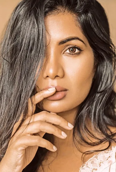 ‘යූ ටර්න්’ සමඟ රංගනයට පිවිසි ගම්යා විජේදාස