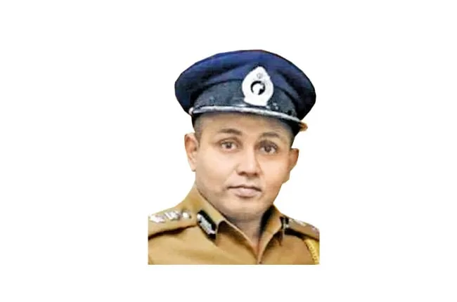 නව පොලිස්පති ලලිත් පතිනායක ?