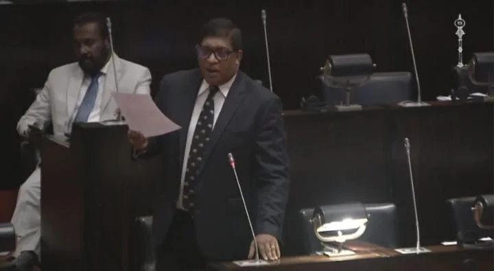 IMF ගිවිසුම හා බැඳුණු ගැටළු - රවී ගෙන් ප්‍රශ්නාවලියක්