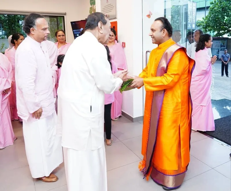 සද්ගුරු ශ්රී මධුසූදන් සායි තුමන්ගේ ප්රධානත්වයෙන් සුව අරණ මධ්යස්ථානයේදී අධ්යාත්මික සන්ධ්යාවක්..!
