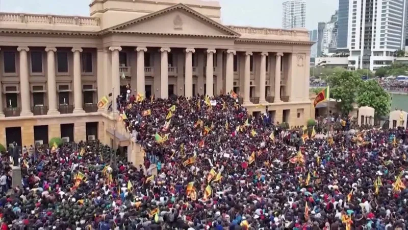 සියලු දුෂිතයින් ප්‍රතික්ෂේප කරනු