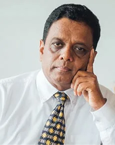 අඳුරේ අතපත ගා අගාධයට