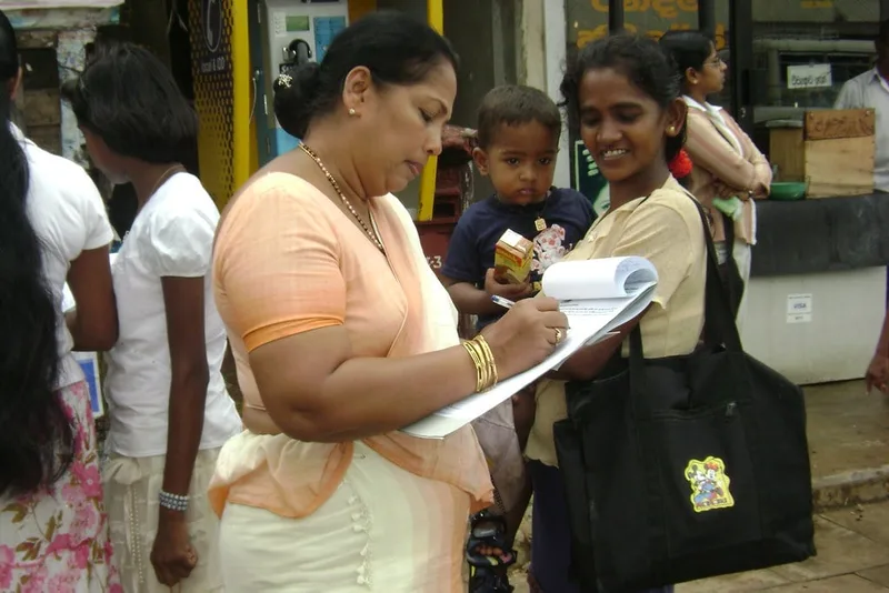 රජයේ ඉඩම් පෙන්වා ලක්ෂ 78ක් ගැරූ චෝදනාව ශාන්තිනී ප්රතික්ෂේප කරයි