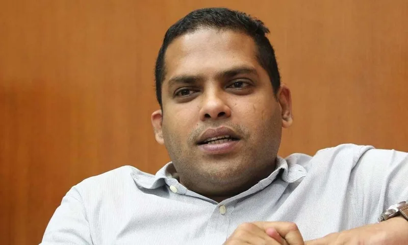 රටට අවුරුද්දක් නිදහසේ හුස්ම ගන්න ඉඩ දෙනු