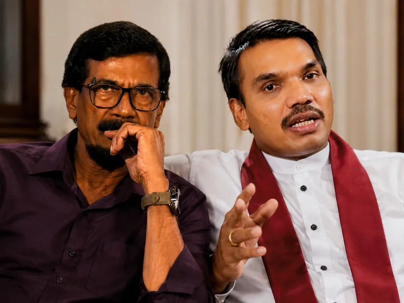 මැතිවරණ දින නියම කරන්න ටිල්වින් සිල්වා මැතිවරණ කොමසාරිස් ද..?