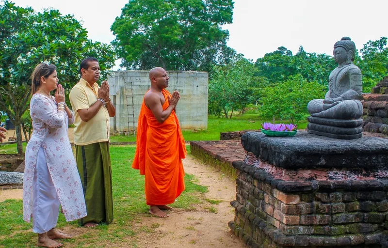 කොන්ද පණ ඇති එකම නායකයා තමා බව ජනපති ක්‍රියාවෙන්ම ඔප්පු කළා