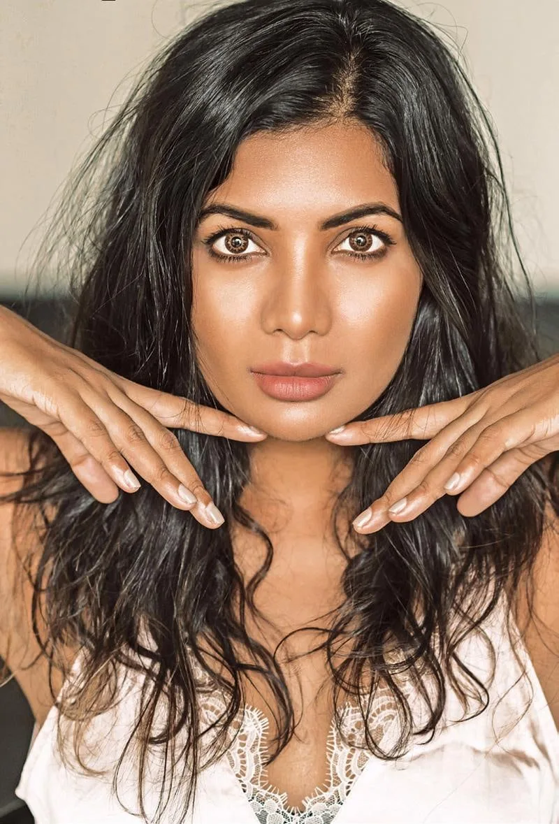 ‘යූ ටර්න්’ සමඟ රංගනයට පිවිසි ගම්යා විජේදාස