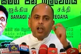 රටේ ප්රජාතන්ත්රවාදයට ඒකාධිපති පාලනය අහිතකරයි