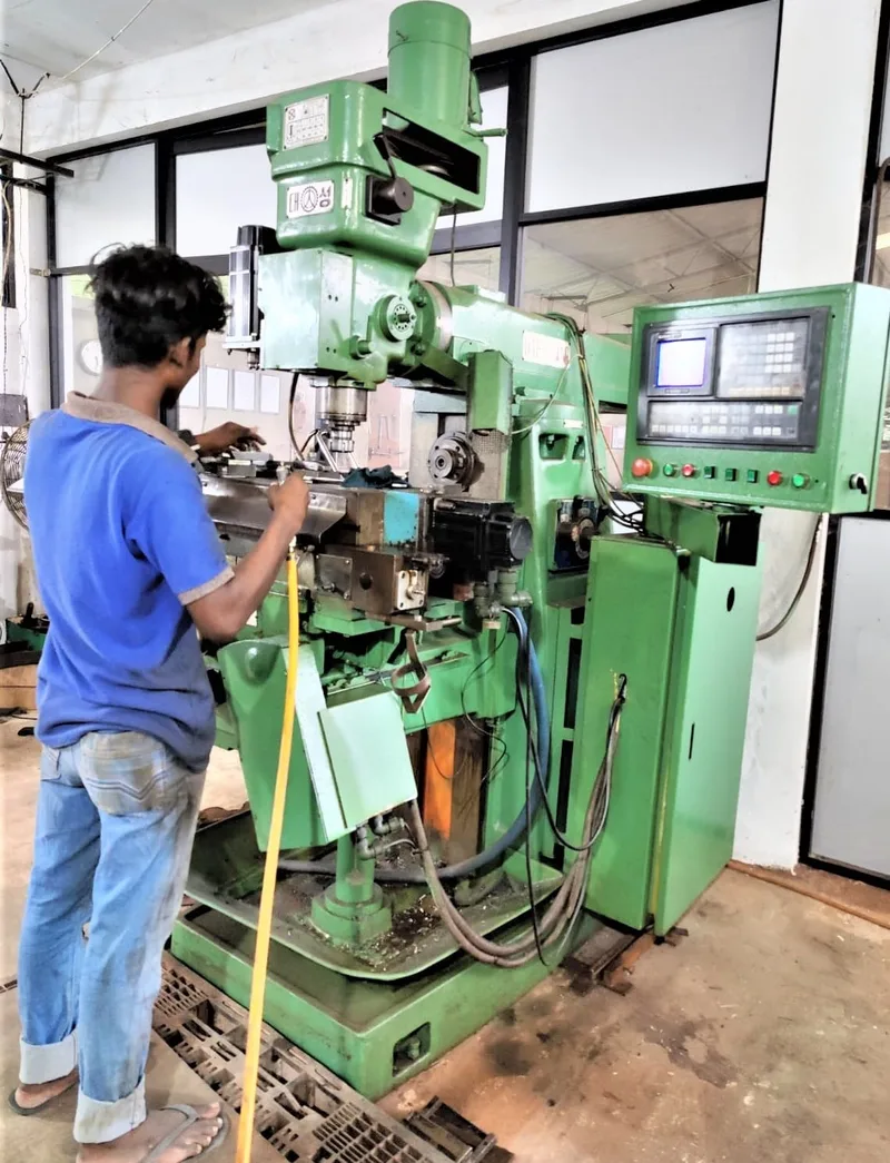යන්ත්රෝපකරණ නවීකරණ ව්යාපෘතියෙන් කජු කර්මාන්තයට අතහිත