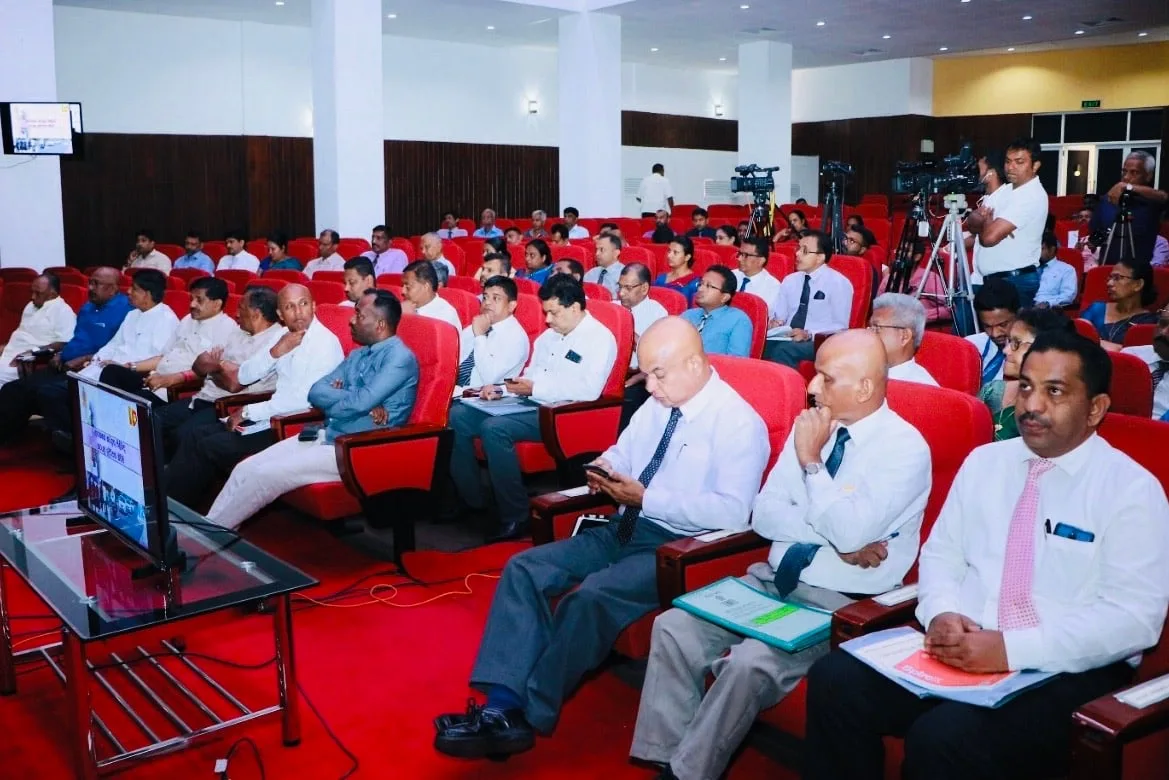බොරු ප්‍රචාර යවා අඩපණ කළ මහනුවර උමං මාර්ගය වහා ඉදි කරනු