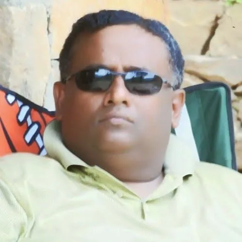 රනිල් කවුද-වැරදුණේ කොතැනද-ගොඩ යන්නම බැරිද..?