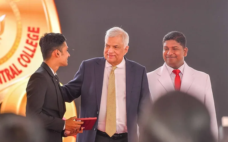 නැගෙනහිර ආර්ථික වශයෙන් ශක්තිමත් කිරීමට දස වසරක සැලැස්මක්