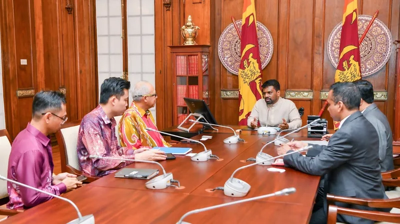 මැලේසියානු මහකොමසාරිස්වරයා ජනපති හමුවෙයි