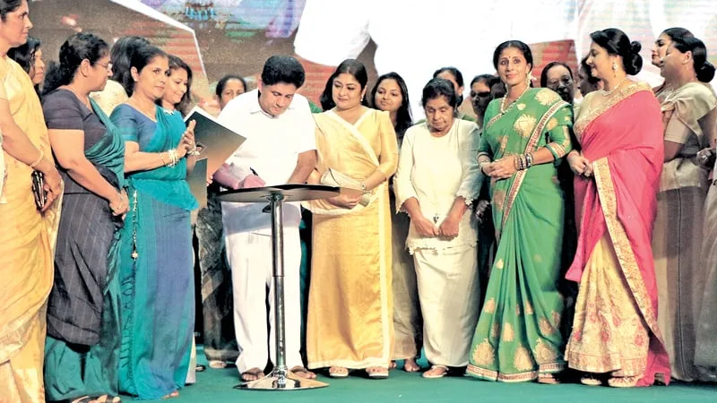ඇමරිකානු ආර්යාවක් අපට එපා-කාන්තාවන්ගෙන් 60%ක් සජිත්ට