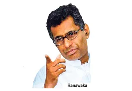 චම්පික රණවක නූතන වාදී නායකයෙකු නොව පටු ගෝත්ර වාදියෙකි