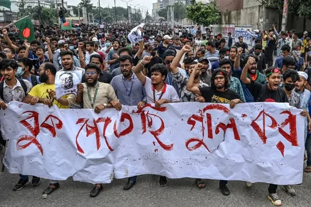 වත්මන් තත්වය හමුවේ බංග්ලාදේශ අගමැතිනිය ඉල්ලා අස්වෙයි
