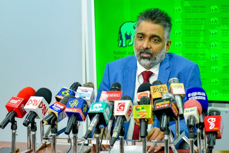 රාජ්ය ආදායම බිලියන 3012 දක්වා වැඩි කර ආර්ථික පිම්මක් පනිනවා