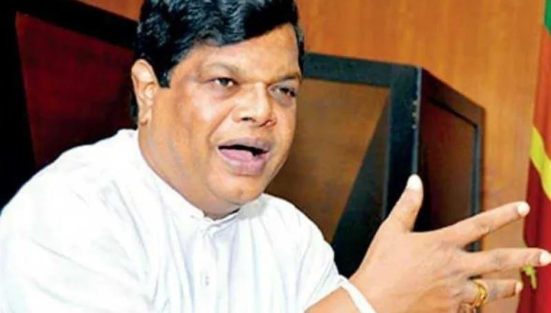 සීනී බද්දෙන් කෝටි ගණනක ගැහිල්ලකට බලධාරීහූ කැස කවති