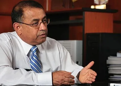 බැසිල්ට මුවා වී ගෝඨාට කෙළ වන පංචායුද න්‍යාය
