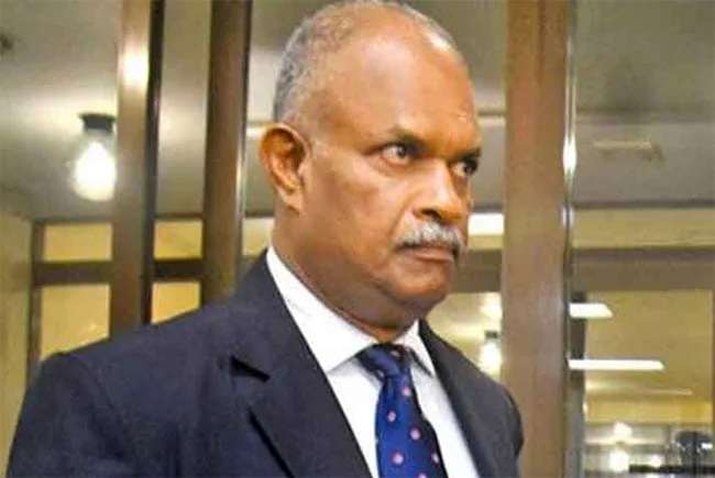 ශානි ඇතුළු පොලිස් ලොක්කන්ට ආරක්ෂක ලේකම් රුදාව හැදිලා ද..?