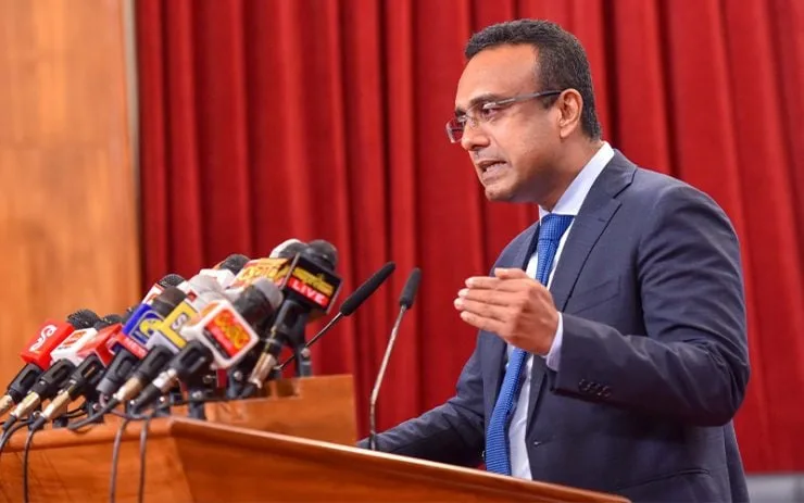 ඊලෝන් මාස්ක් ආවොත් රට වගේම අව වරප්‍රසාදිත පිරිසත් දියුණු වෙනවා