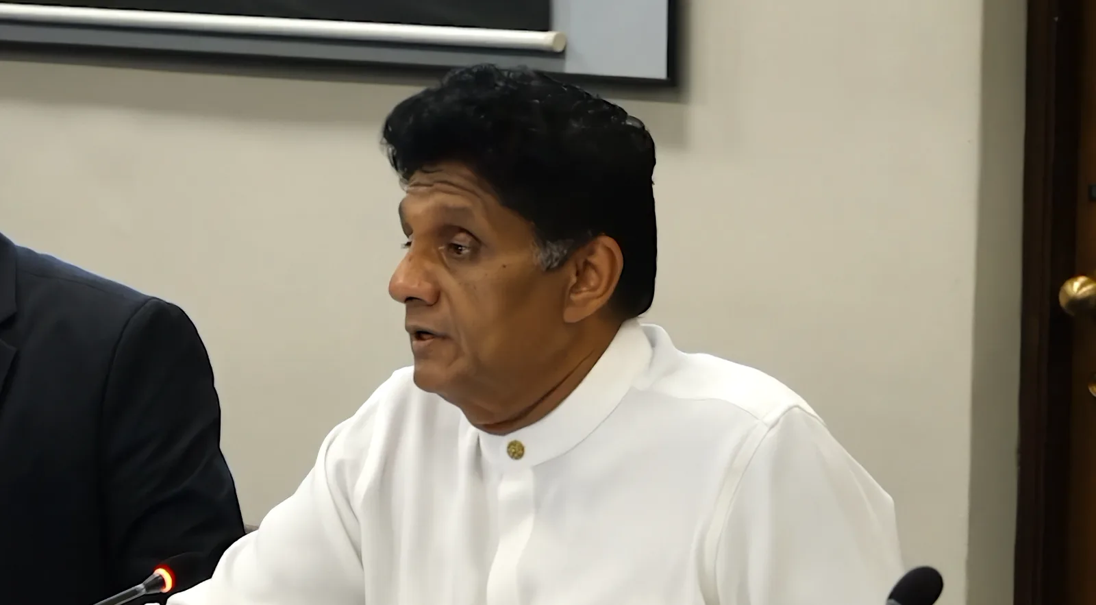 ඉදිරියේ දී බලපෑ හැකි එල්නීනෝ තත්ත්වයෙන් සතුන්ට සිදුවන බලපෑම් සම්බන්ධයෙන් ද සොයා බැලිය යුතුයි