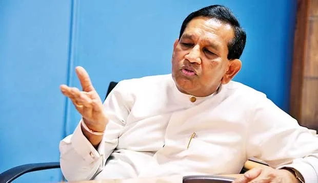 එජාප ජාත්යන්තර සබදතා රවී කරුණානායක ශක්තිමත් කරයි..!