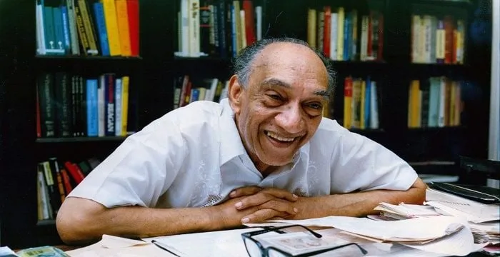 කොල්වින් ආර් ද සිල්වාට ජේ ආර් දුන්න සහතිකය