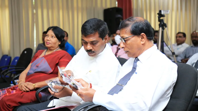 ජාතික නිෂ්පාදනයෙන් ජාත්යන්තරය ජය ගමු
