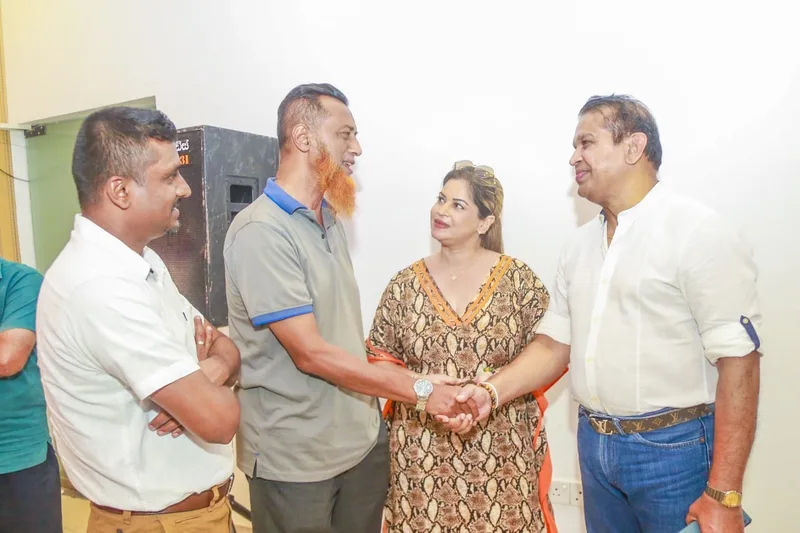 ප්රවීන සිනමා නළු ශෂී විජේන්ද්ර United Youth සමග එක් වෙයි