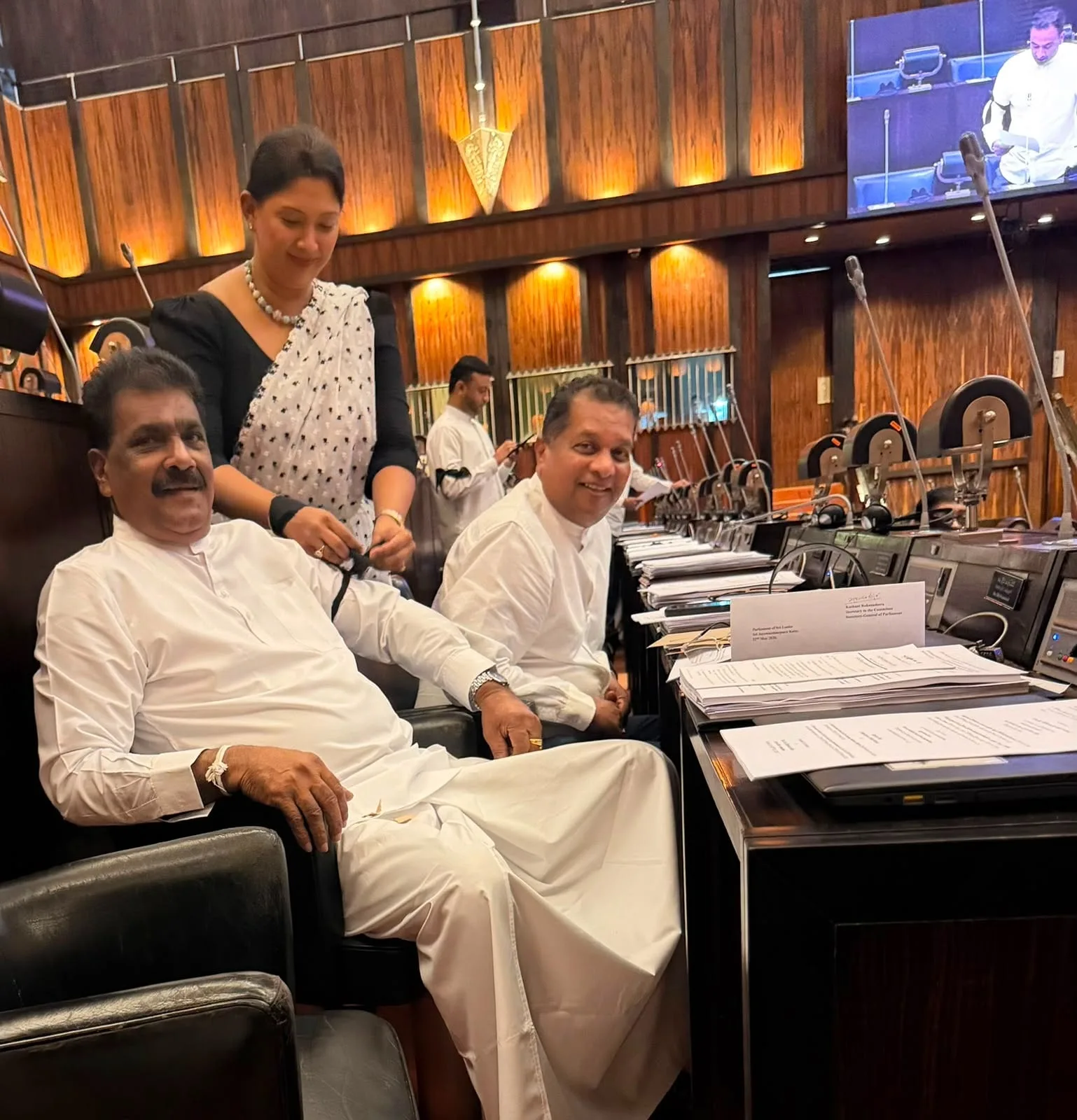 ජීවිතක්ෂයට පත් මිනිස් ජිවිත වෙනුවෙන් විපක්ෂය පාර්ලිමේන්තුවේ විරෝධතාවයක