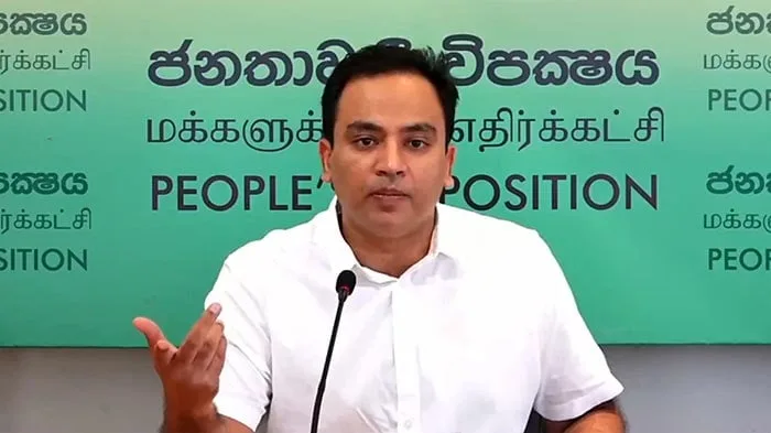 ආණ්ඩු පක්ෂේ මන්ත්‍රී වරුන්ට දැනටමත් වාහන දීලා..?