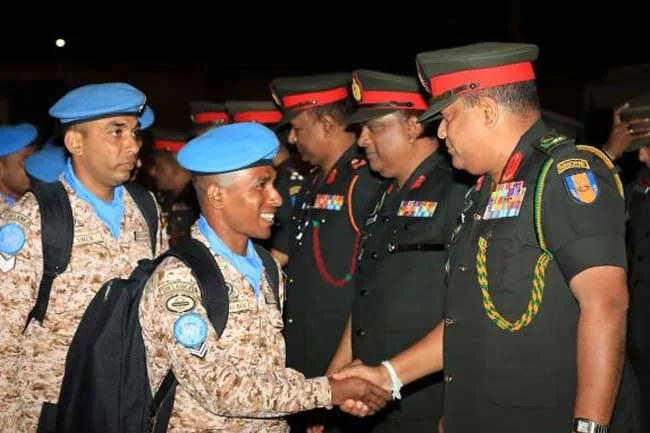 සාම සාධක රාජ කාරී සඳහා හමුදාවේ භට පිරිසක් මාලි රාජ්යට