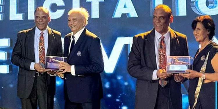 ලක්ෂ්මන් කිරිඇල්ලටයි-ෂාමෙන් කිරිඇල්ලටයි නීතීඥ සංගමයෙන් උපහාර