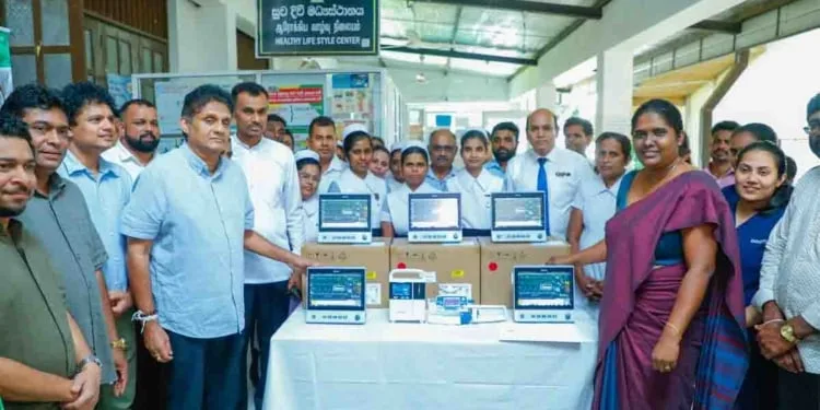 අධ්යාපන ප්රතිසංස්කරණයේ නාමයෙන් විකෘතිය ඇති කළ අය ගැන මිස කාගෙවත් පෞද්ගලික ජීවිතයෙන් වැඩක් නෑ - විපක්ෂ නායක