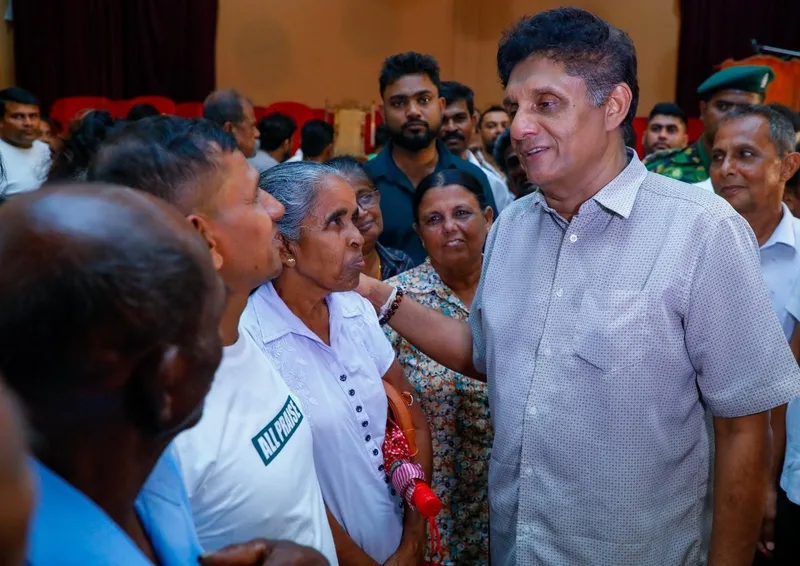 විපක්ෂ නායක සෙවනගල සංචාරයක