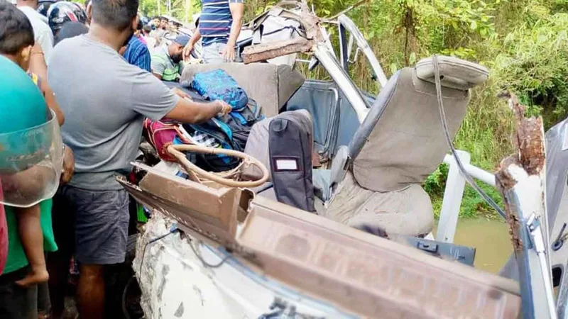 පාසල් යන මඟ මරු කැඳවූ අනතුර