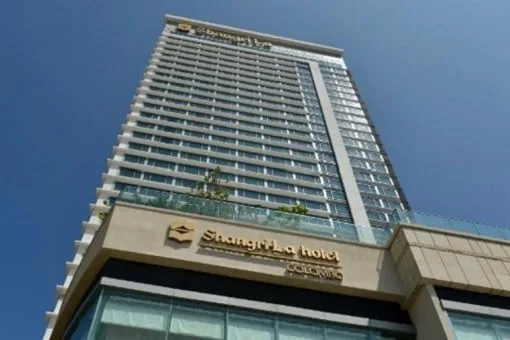 පොලිස් ඇමති පුතාගේ මඟුලක් Shangri-La තිබිල නැහැලු..!
