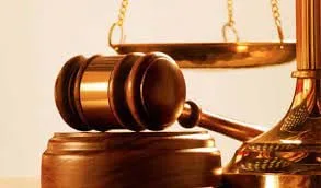 එක නීතියක් නැත්තේ රටේ ආණ්ඩු ගොඩක් තිබෙන නිසයි