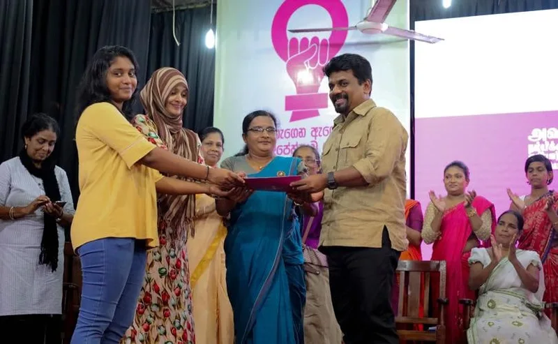 ජාත්යන්තර කාන්තා දිනය සැබවින්ම කාන්තා අයිතිවාසිකම් සඳහා වන ව්යාපාරයේ ජයග්රහණයක් - ජනපති