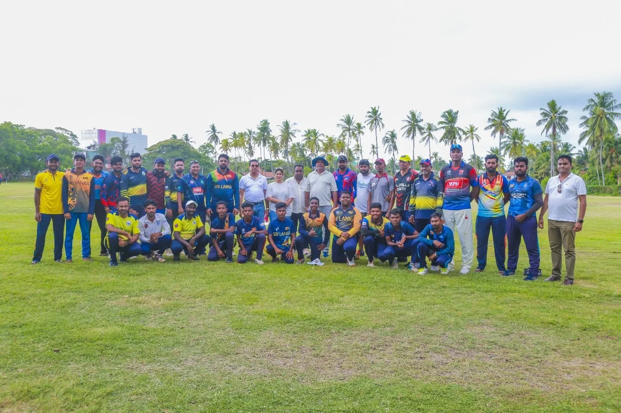 United Youth වෙතින් ගමට ක්රිකට්
