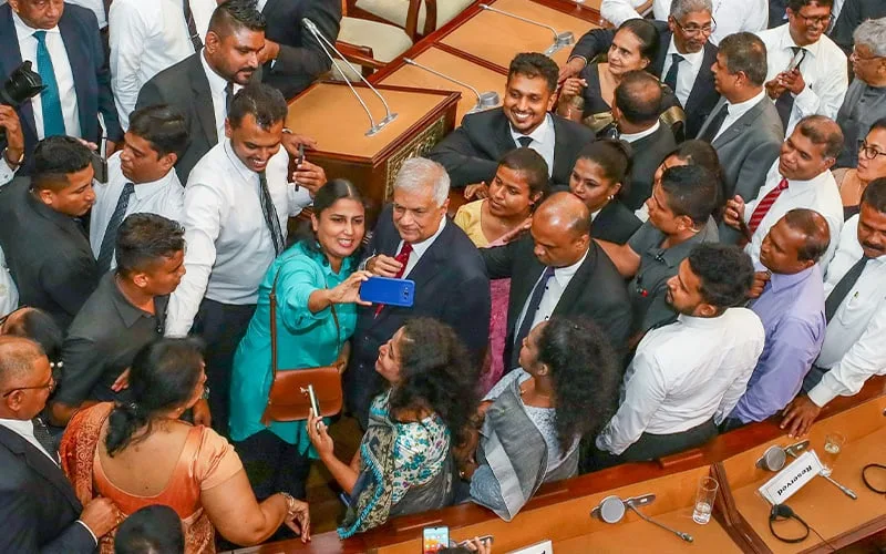 රට දියුණු කරන ආර්ථිකය බිඳ දැමීමට කුමන්ත්‍රණකරුවන් උත්සාහ කරනවා